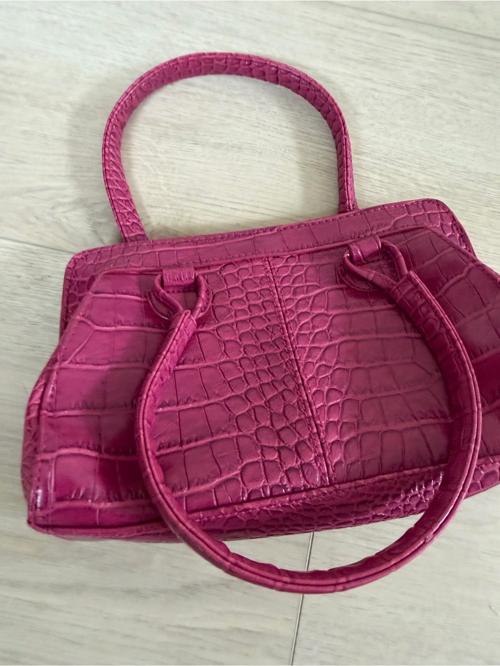Faux Croc Tote Bag in Fuchsia Pink